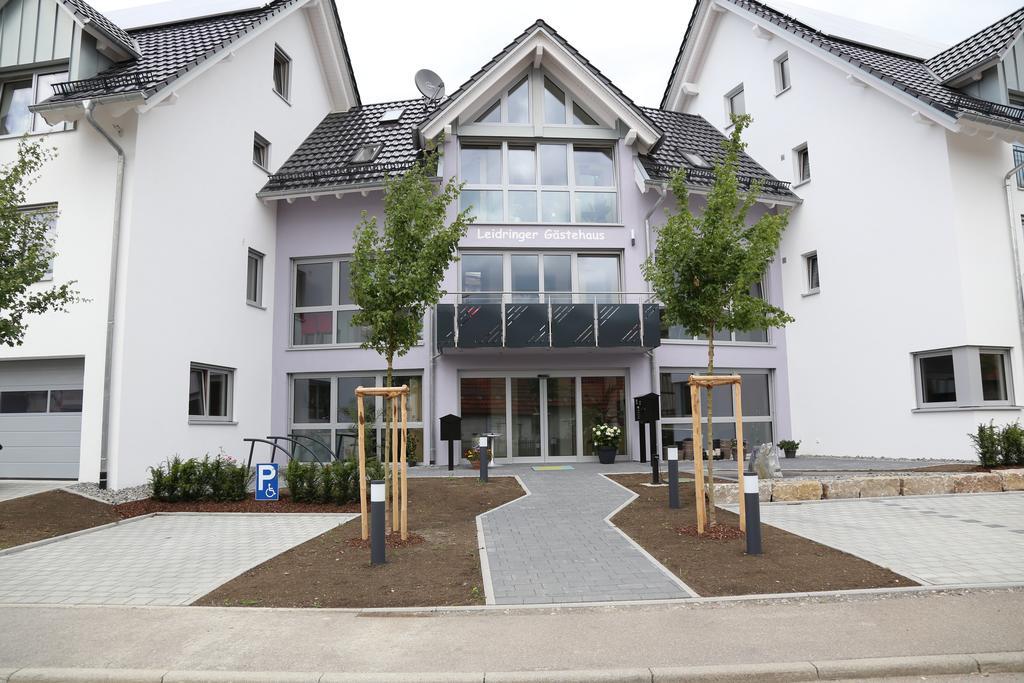 Leidringer Gaestehaus Gmbh Rosenfeld Exterior foto