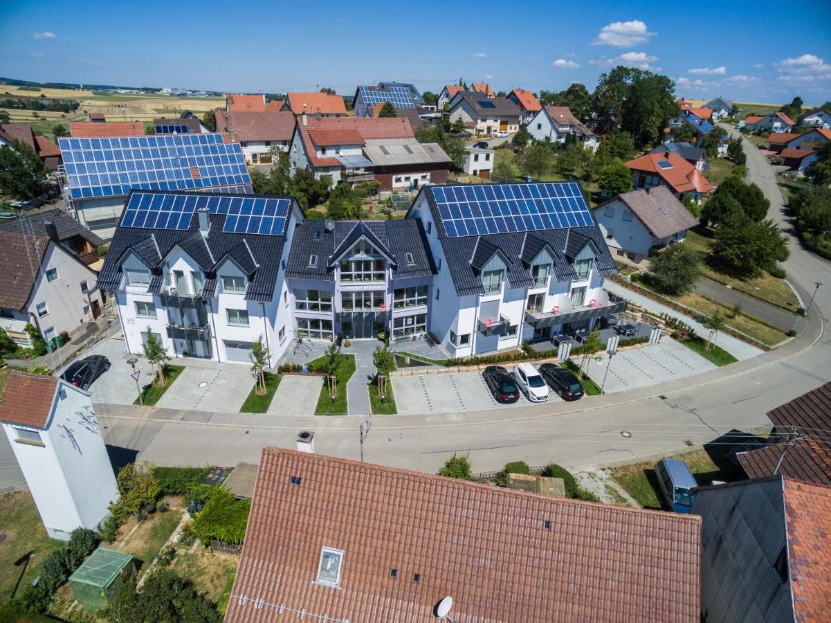 Leidringer Gaestehaus Gmbh Rosenfeld Exterior foto